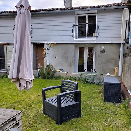 Ferienwohnung Le Petit Nid Montgaillard  Exterior foto